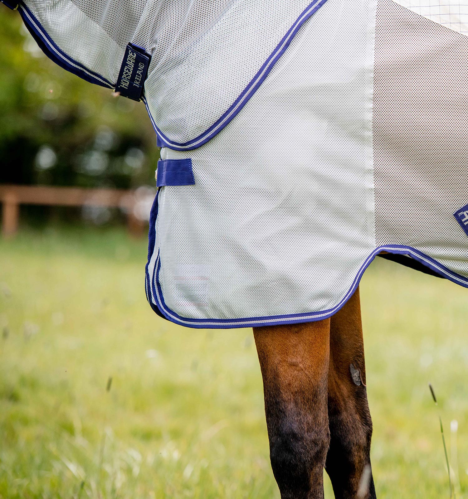 Amigo-Airflow-fly-blanket-horseware_flugtäcke